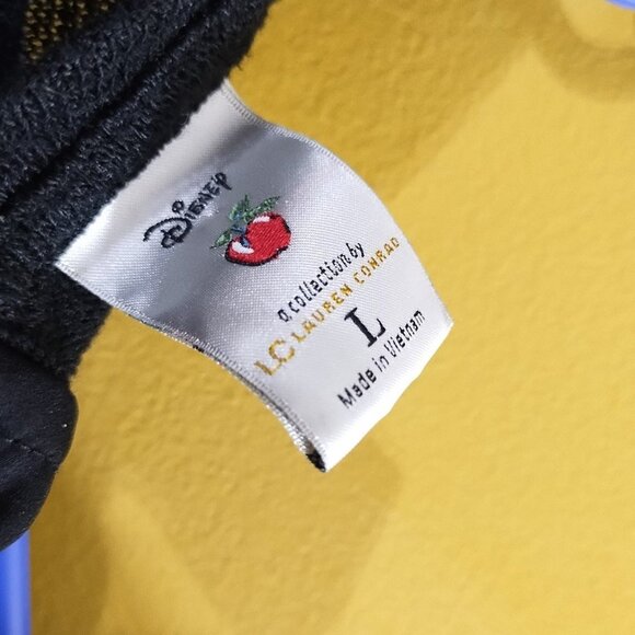 Disney Collection LC Conrad "Once Upon A Time" Long Sleeve Top L Kidcore - Picture 4 of 7